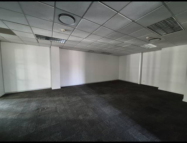 3,265M² OFFICE TO LET IN SANDTON CENTRAL